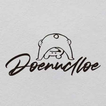 Z000049-w35h15.5	Crystal Retro Egg Chair Iron-On | 1960s Space Age Design